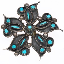 Vintage Zuni sterling silver snake eye/needlepoint turquoise flower pin/brooch