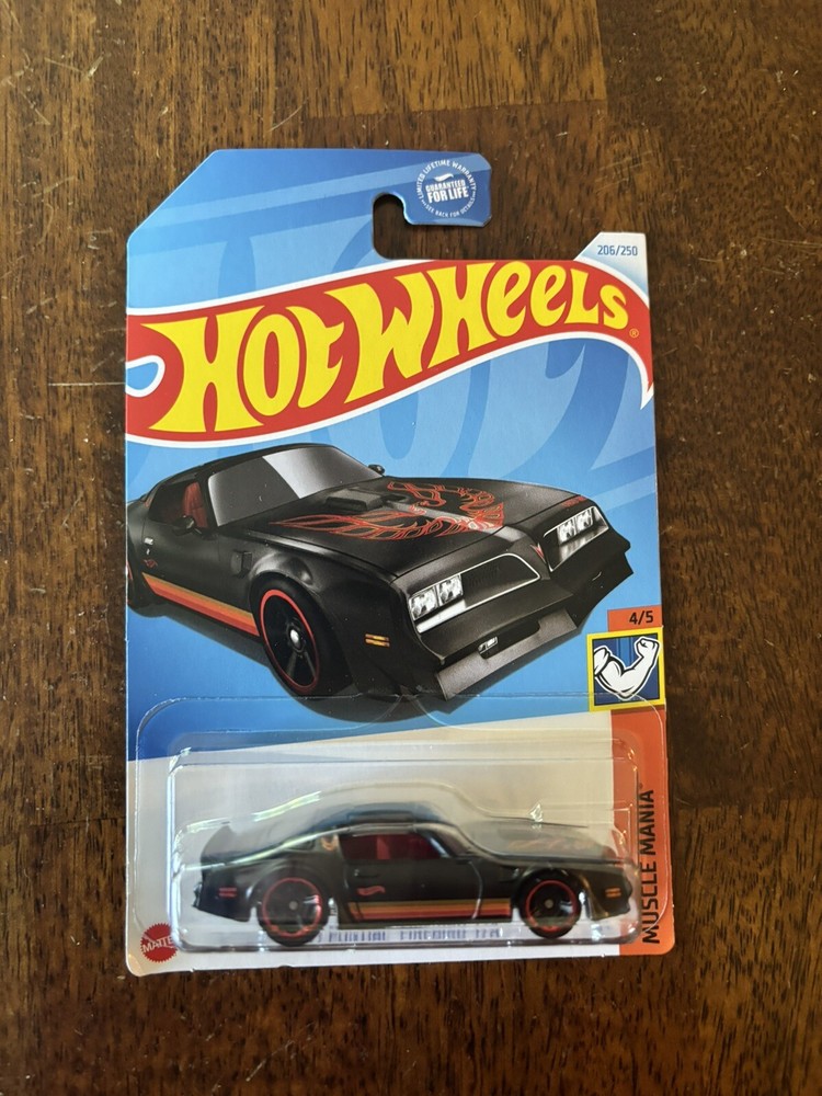 Hot Wheels  77 Pontiac Firebird T/a NON SUPER