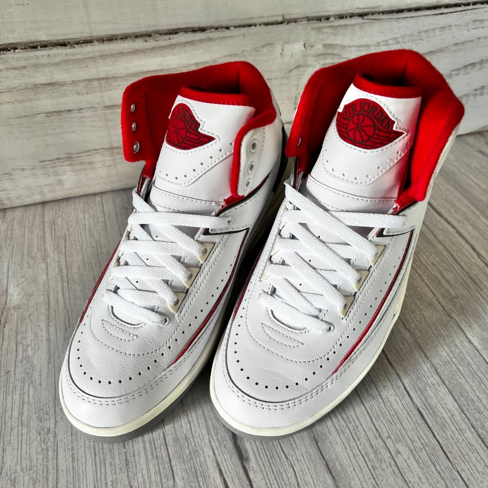 Nike Air Jordan 2 Retro OS bianche rosse fuoco UK taglia 5 nuove con scatola