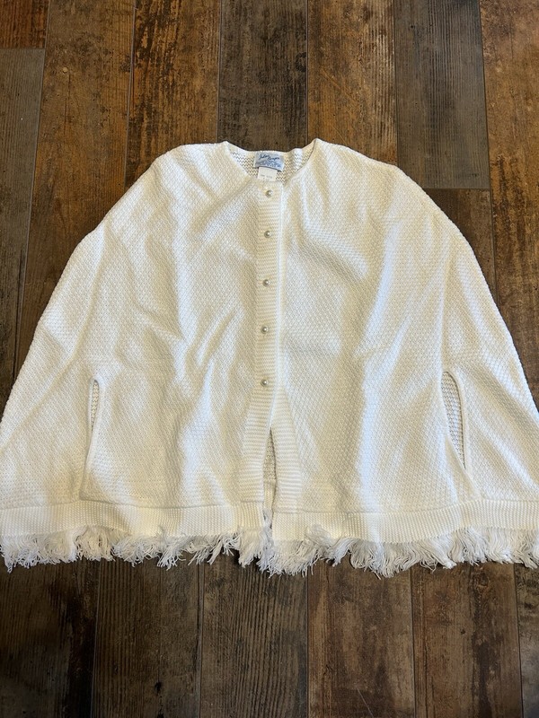 NWT Julius Berger Holy Communion White Shawl One Size 7-12