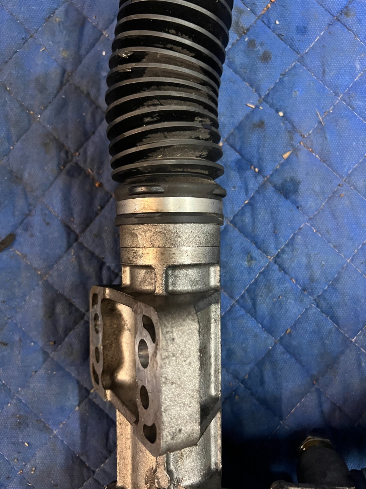 2012 AUDI R8 POWER STEERING GEAR RACK & PINION ASSEMBLY 423422052B
