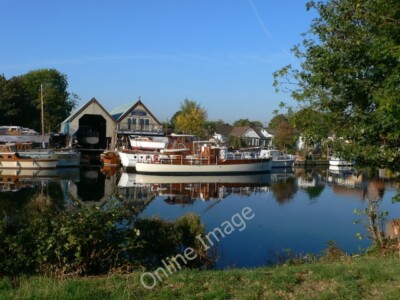 Photo 6x4 Michael Dennett's Boatyard, Penton Hook Staines Specializing in c2011