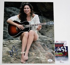 MINNIE DRIVER SIGNED 11x14 PHOTO GOOD WILL HUNTING STAR AUTOGRAPHED +JSA COA