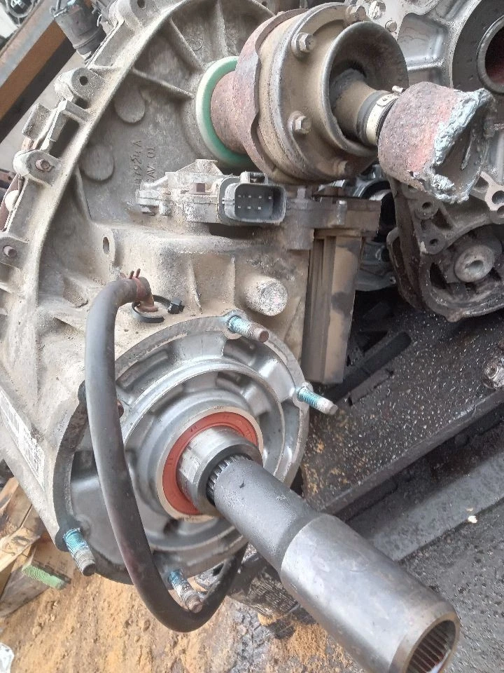 Transfer Case 3.7L Automatic Transmission Fits 07-08 MITSUBISHI RAIDER 320477 Foto 2 de 4