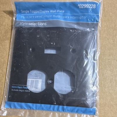 Style Selections Single Toggle/Duplex Matte Black Plastic Wall Plate 0299228