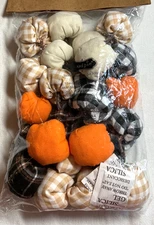MUD PIE PUMPKIN BOWL FILLER (24) FALL HALLOWEEN BLACK TAN CHECK PLAID ORANGE NIP