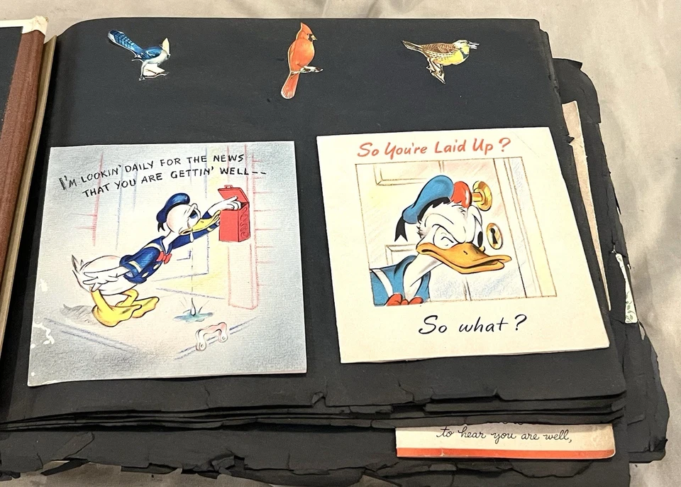 Álbum de recortes infantil vintage de principios de 1940’s, 107 tarjetas de felicitación, 15 cartas. Foto 2 de 4