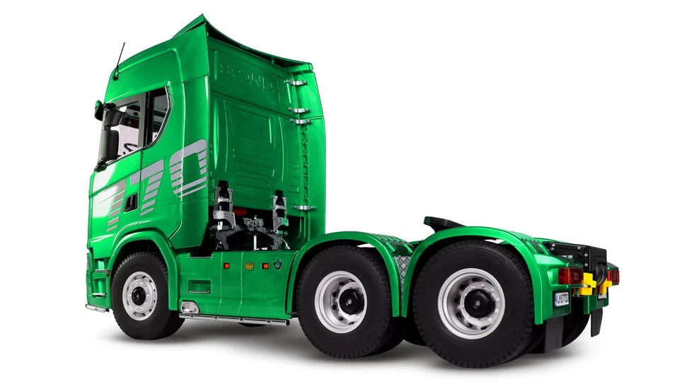 Scania 770S RC Zugmaschine 6x6, RTR, Metallic Grün Met. Licht, Sound von AMEWI - Bild 3 von 4