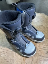 ThirtyTwo Kids Snowboard Boots Size 3 BOA Black Camo Used Good Condition