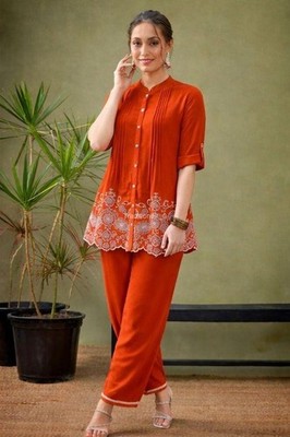 Women's Elegant Embroidered Co-ord Set - Mandarin Collar Pin-tuck Tunic and