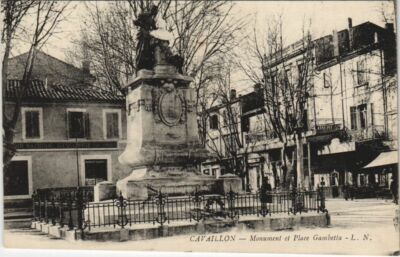 Old postcard Cavaillon Monument and Place Gambetta (1086751)