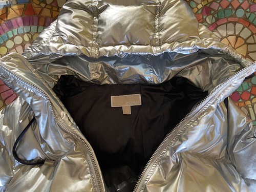 Piumino Michael Kors Argento Silver Foil Puffer - Foto 5 di 7
