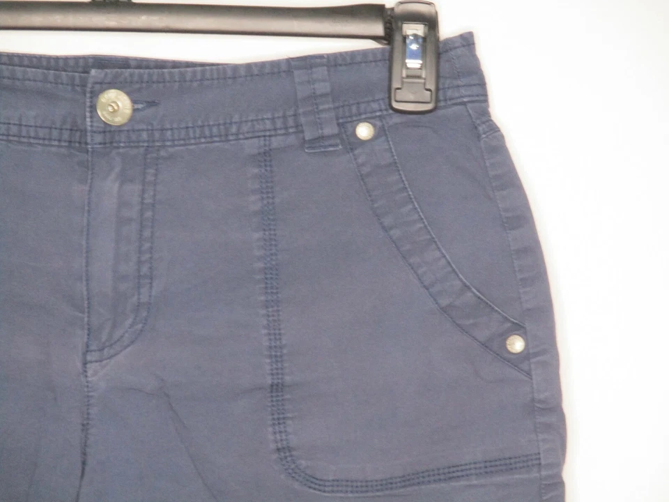 Женские шорты DKNY 8 синих китайских карманов плоские спереди темно-синие короткие эластичные хлопковые - Изображение 2 из 4