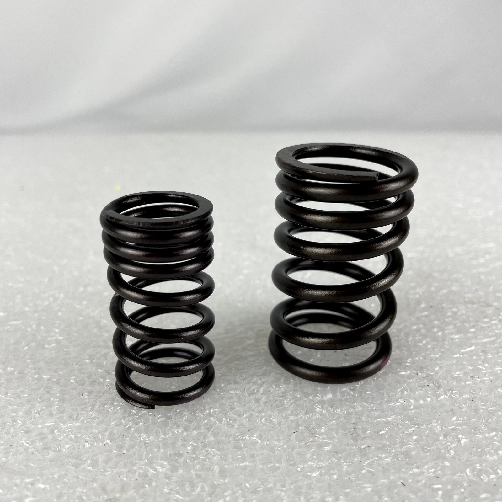 Lamborghini Aventador VALVE SPRING ESTERNA  07M109623J new