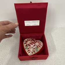 Christmas 2010 Heart-Shaped Floral Glass Ornament Red White Green Gold W/Box