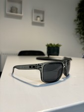 Mens Oakley Sunglasses Brand new