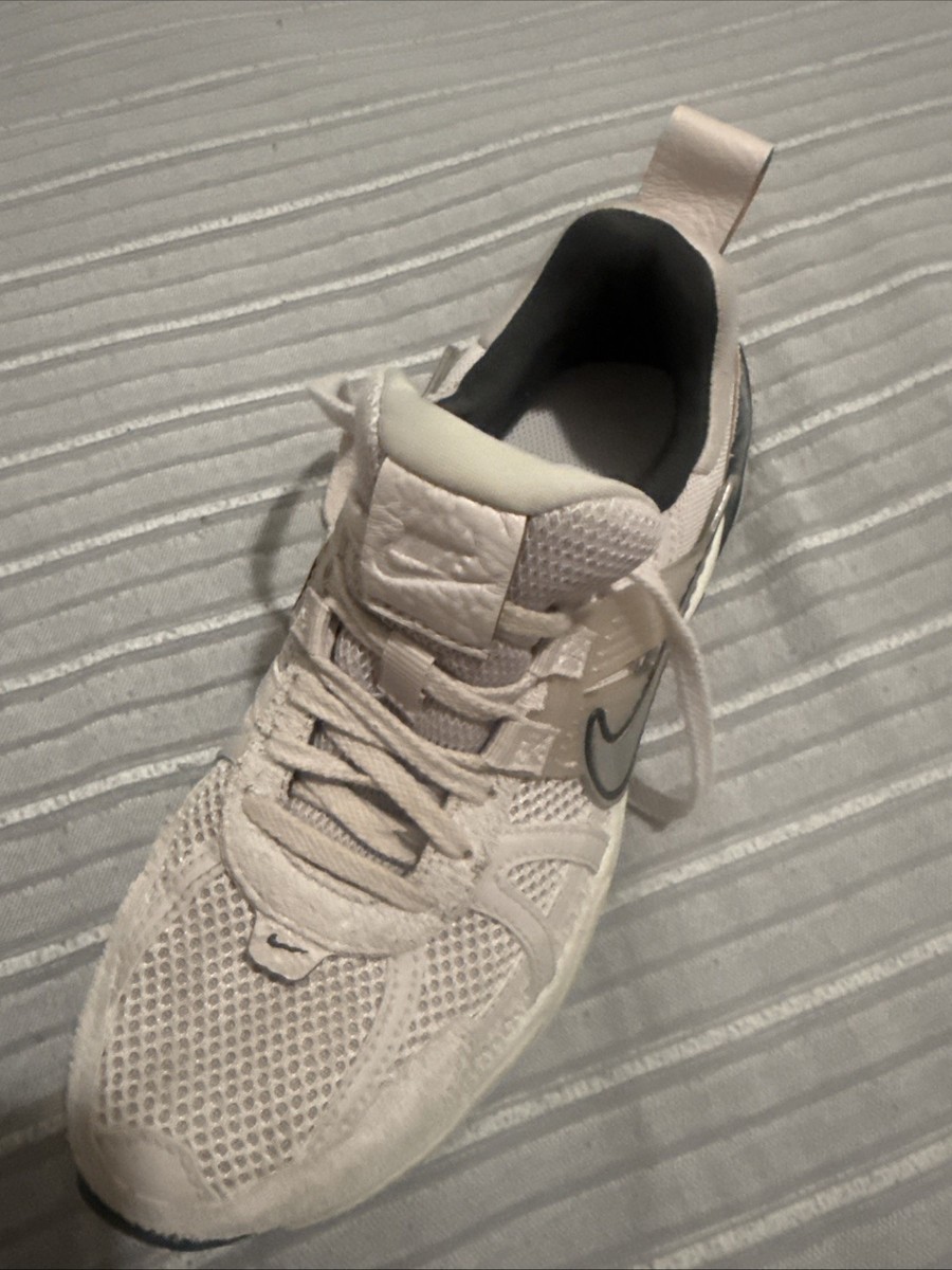The V2K Run Platinum Violet , Popular Shoes View 2