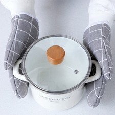 Heat-Resistant Kitchen Insulated Gloves for Microwave, Baking BBQ Cooking & Oven