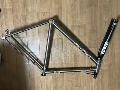 Lynskey Breakaway R450 チタンフレーム s-l400.jpg