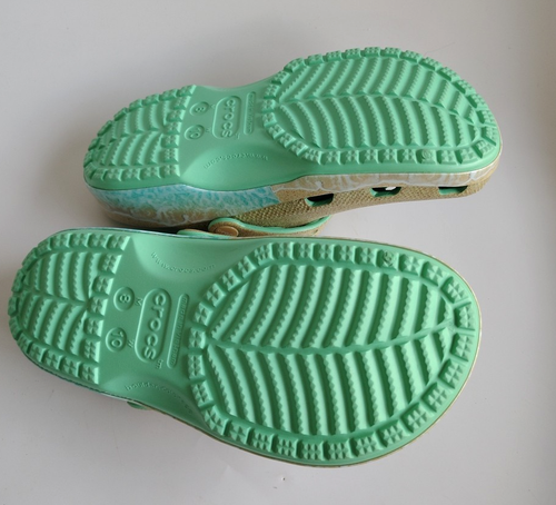 Crocs Margaritaville Jimmy Buffett Edition Size 8-10 New Read - Picture 7 of 7