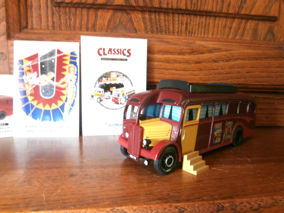 AEC REGAL Living Quarters cirque chipperfields circus 1/43° - Bild 2 von 4