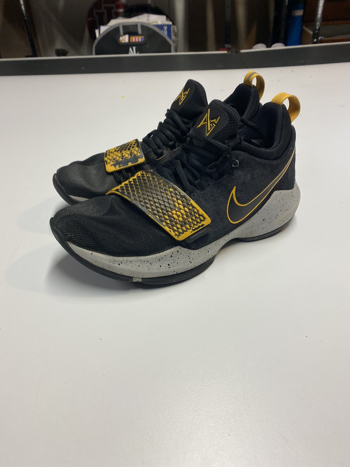 Nike PG 1 Paul George Basketball Shoes 