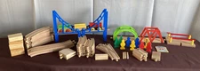 Maxim Enterprise 55 Piece Blue Bridge Wooden Magnet Toy Train Railroad Nice!