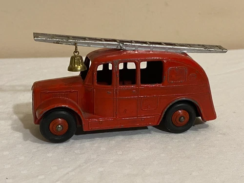 Vintage DINKY TOYS STREAMLINE FIRE ENGINE ab-96