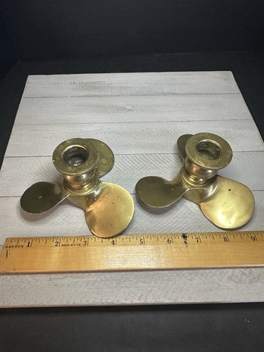 Coppia di portacandele elica barca in ottone massiccio vintage - Foto 5 di 7