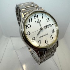 CITIZEN Q&Q Men's Watch White Dial Stainless Steel Day/Date Quartz From Japan