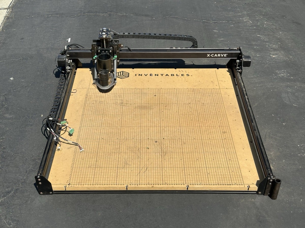 Inventables  X-Carve 1000mmテーブル(未調整につき部品取りにどうぞ) X-Carve Instructions: Welcome!