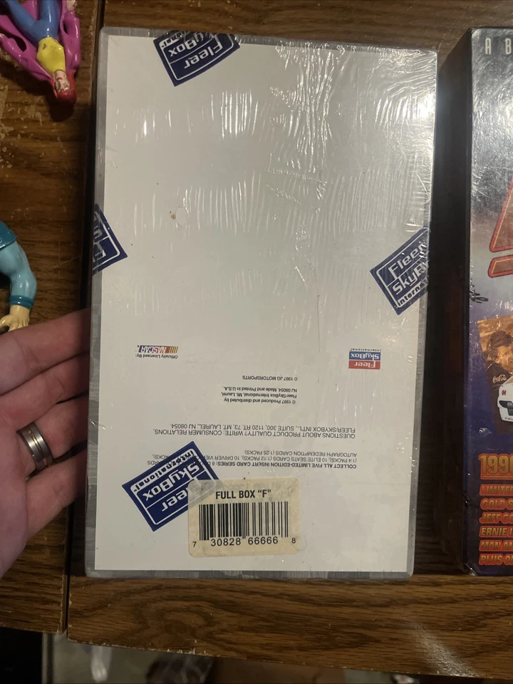 Sealed Nascars NASCAR Box Fleer Ultra Finish Line Full Box Sealed Jeff Gordon - Image 3 of 4