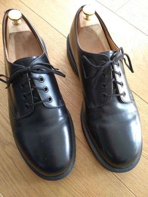 Dr Martens (UK 11), Lederschuh, Derby, Glattleder, Schwarz, Made in England