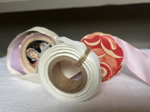 Vintage Tape Ribbons, Pastel Mauve, Pink & White /3 x Rolls - Picture 8 of 14