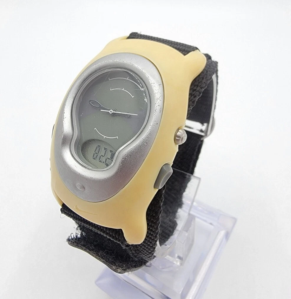 Men's Nike ACG Ambient Refresh WA0003 Vintage Digital Analog Watch New Battery