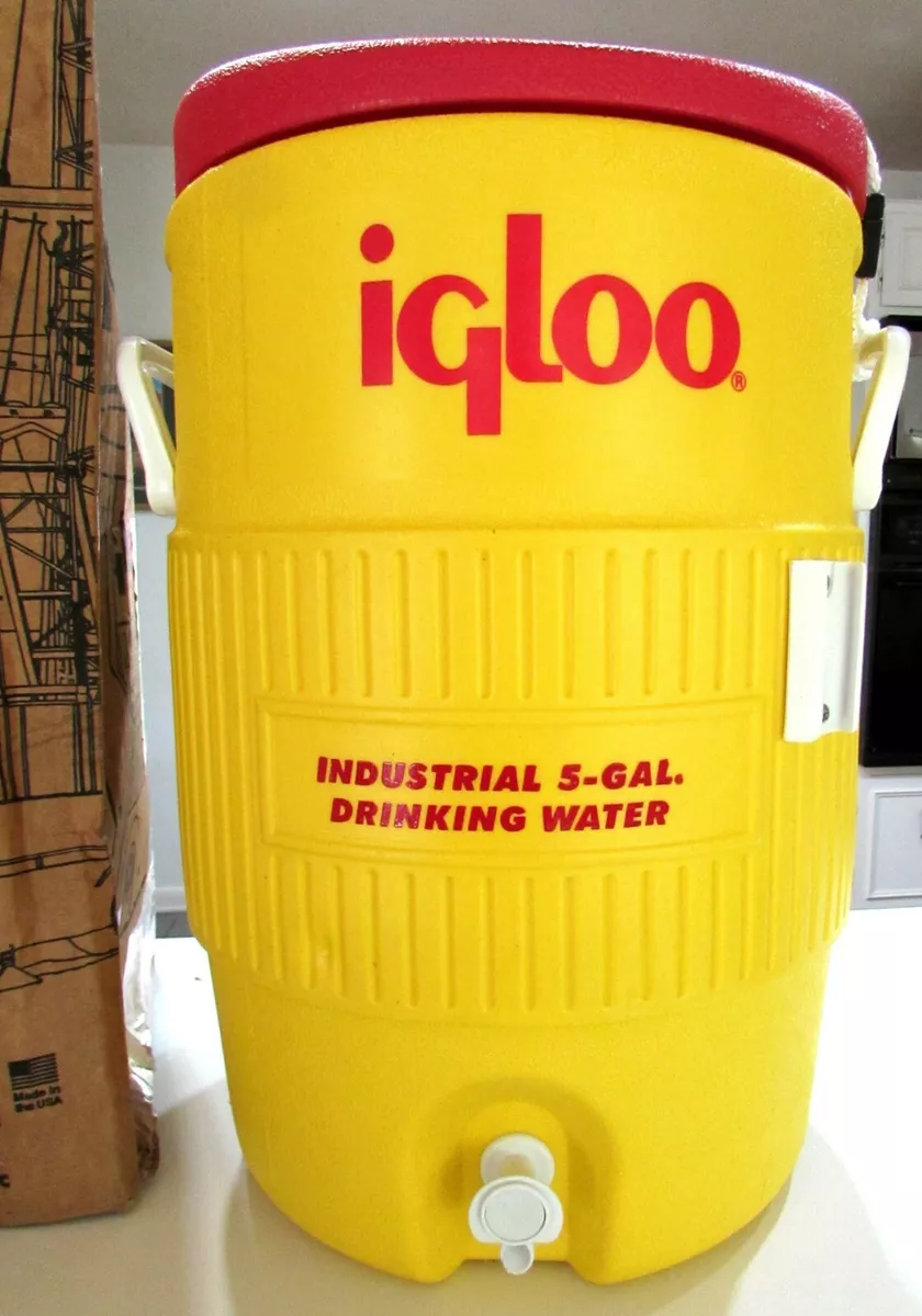 Igloo commercial grade cooler 2025