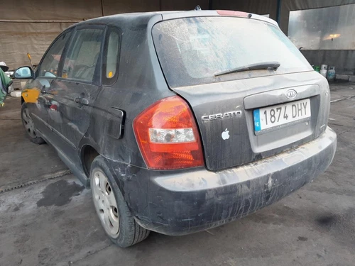 866112F200 Paragolpes Trasero para KIA CERATO (LD) 2004 8406020 - Imagen 6 de 10