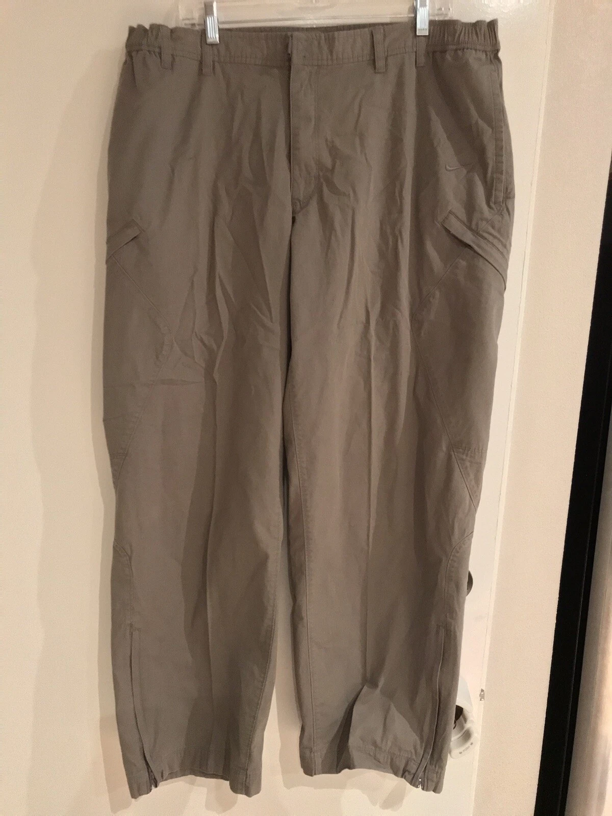 VINTAGE Nike Hiking Pants Multi Pocket Gray Mens Size XL 38x32