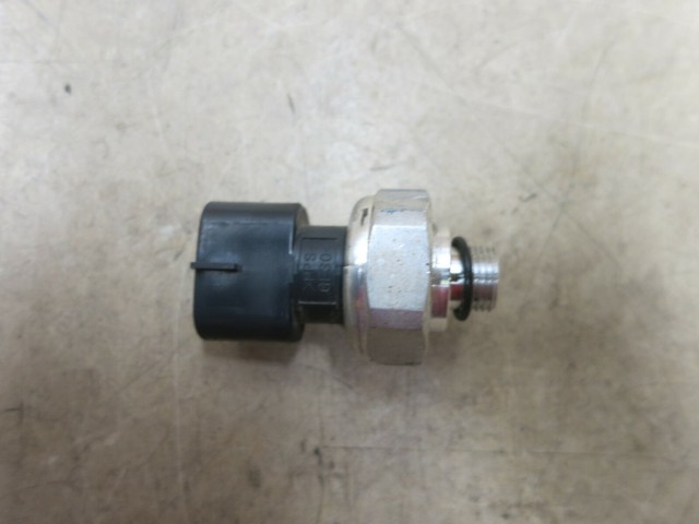 88719 33020 toyota