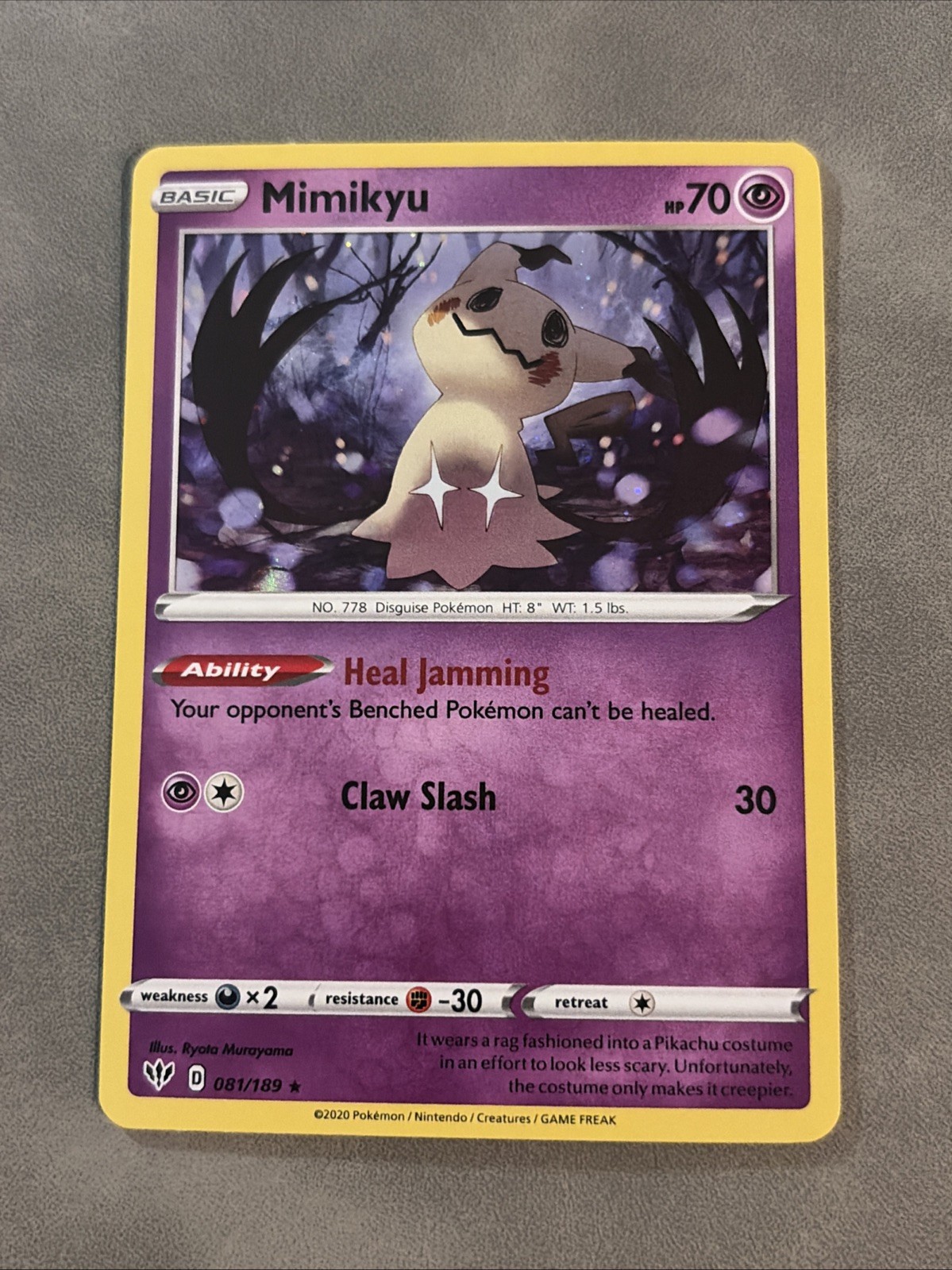 Mimikyu (81/189) Cosmos Holographic Pokemon card NM