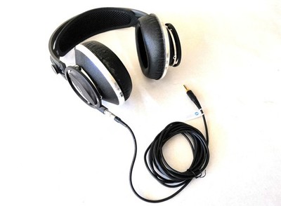 AKG K812 Offener Studio Referenz Kopfhörer. Absolute Referenz! Breite Bühne,100%