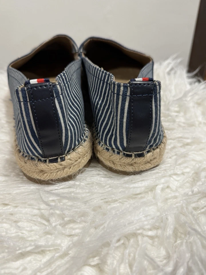 Tommy Hilfiger womens espadrille slip on 9.5 blue/white striped summer nautical - Imagem 4 de 4