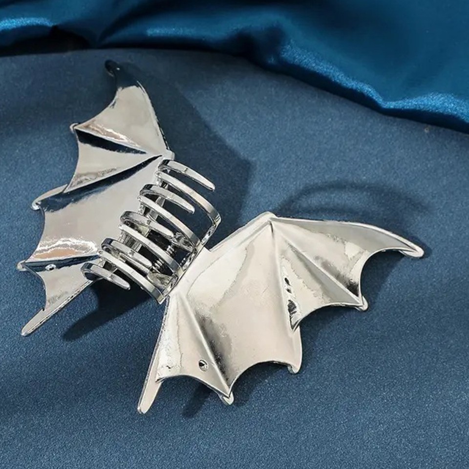 Bat Wing Claw Clips Metal Gothic Wing Shape Hair Claw NoSlip Hair