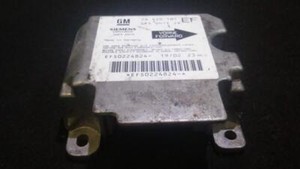 Opel Omega 1998  crash sensors module 24420101, 330518650 5wk42974 #272199-85