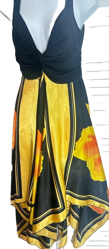 Vestido Midi De Colección Y2K Floral Asimétrico Babydoll Espalda Abierta Hada Gótico Resort M Foto 4 de 4