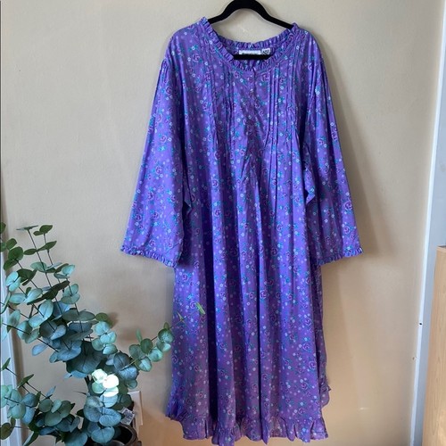 Neu hübsches lila Blumen Baumwolle langes Nachthemd Loungewear 5x Schlaf Pyjama Rosen