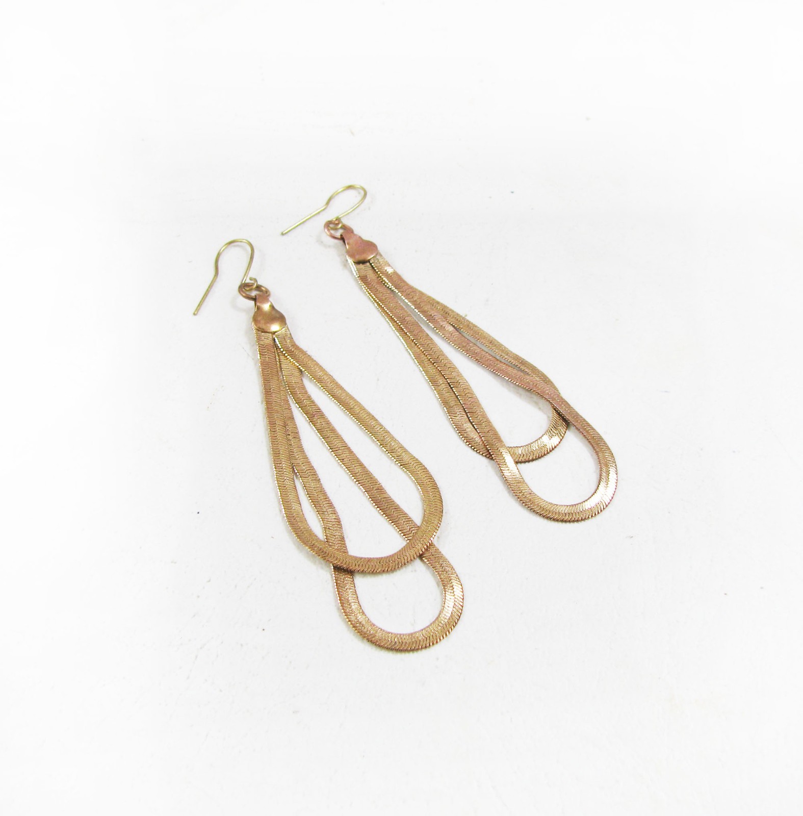 Nice Vintage Herringbone Loop Chain Dangle Earrin… - image 1