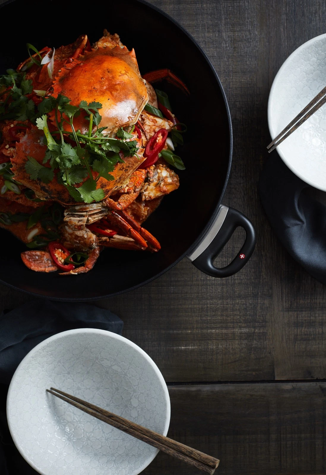 EXCLUSIVE DEAL - Swiss Diamond XD 12.5" Nonstick Wok w/Lid (Rack Not Included)
Opens in a new window