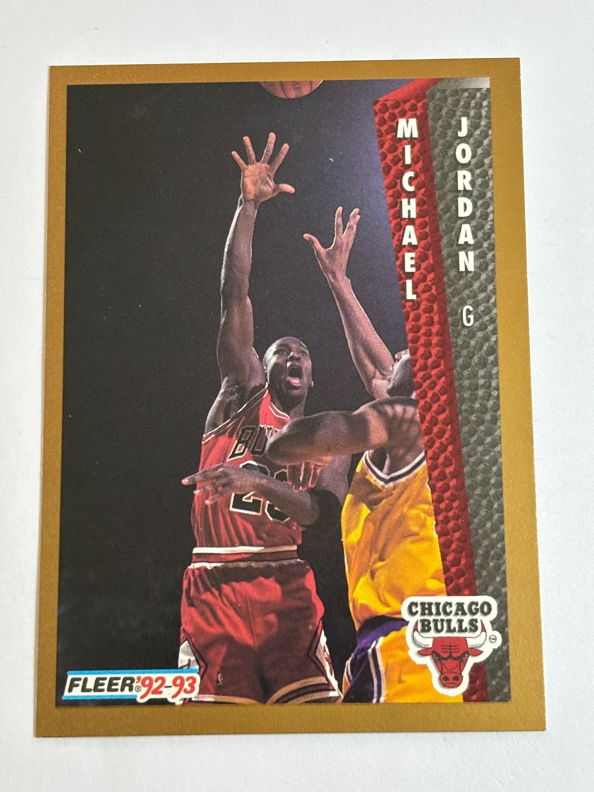 🏀 1992-93 Fleer Basketball Base Card #32 Michael JORDAN 🏀