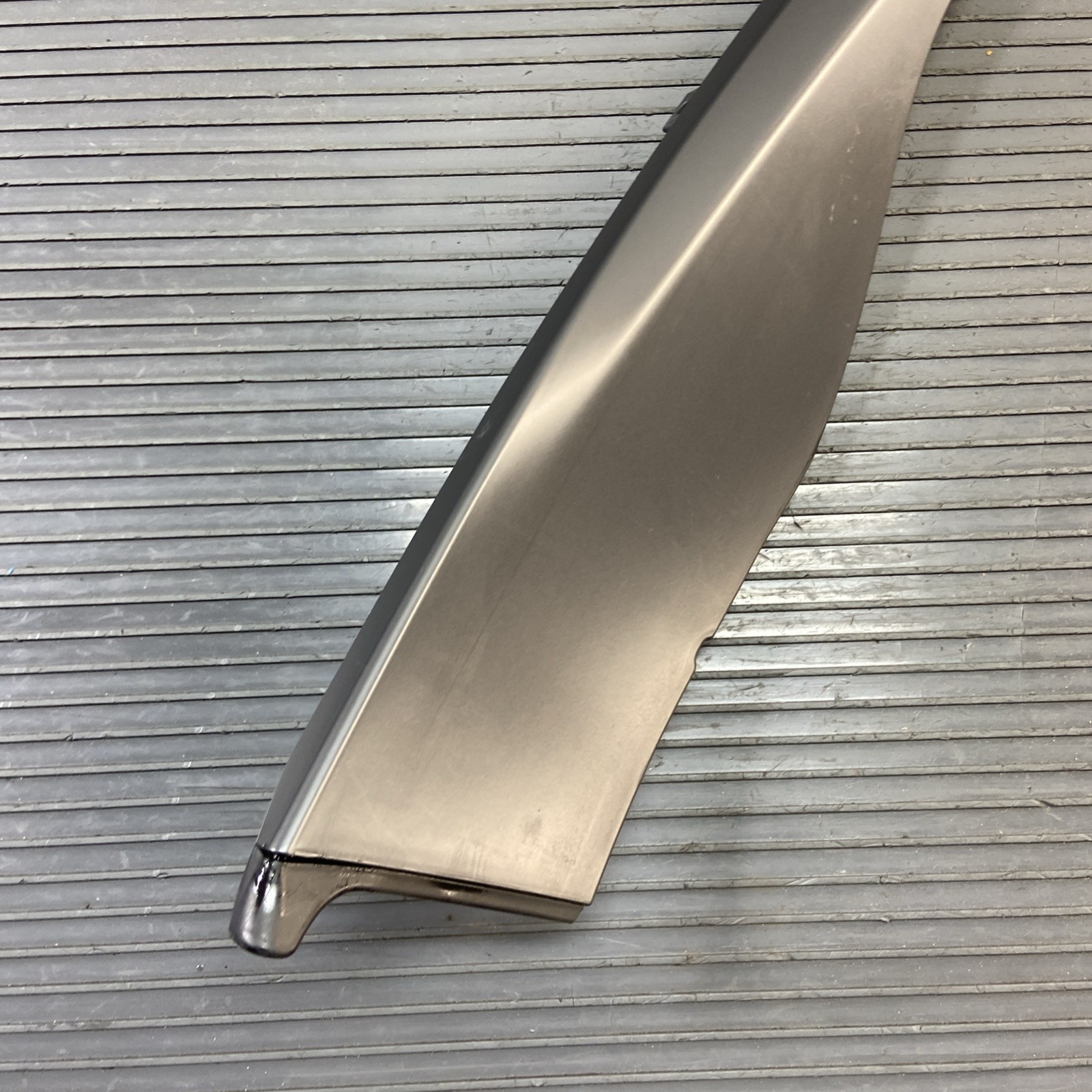 BMW i8 2014-2020 Front Left Lower Scuff plate